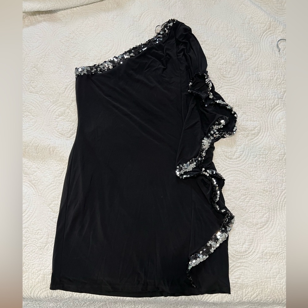 One shoulder sequin mini dress